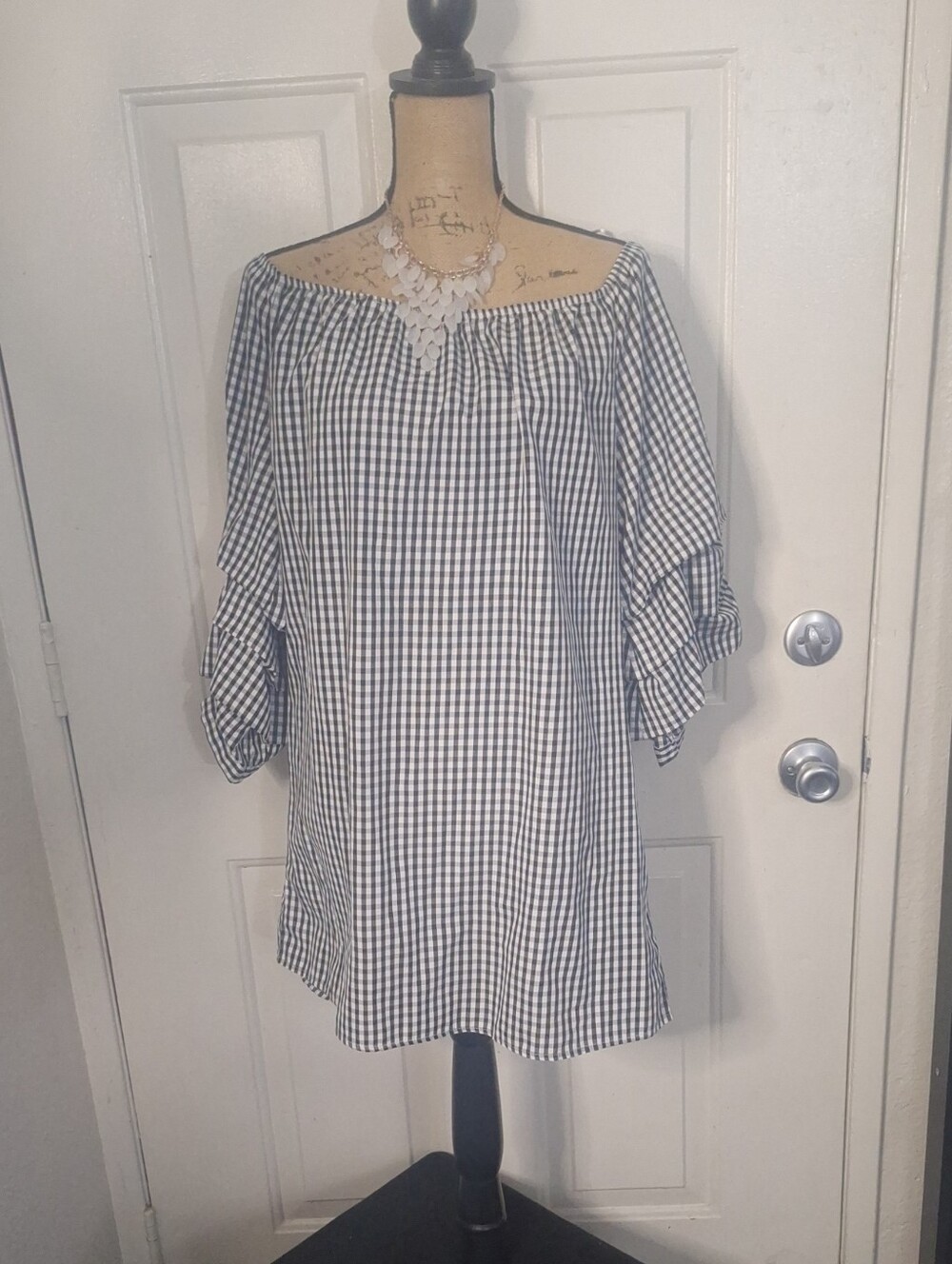 Style Envy Black and White Gingham Off-Shoulder Tunic